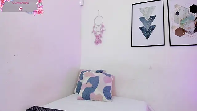 Abriil7 online show from November 23, 3:16 am