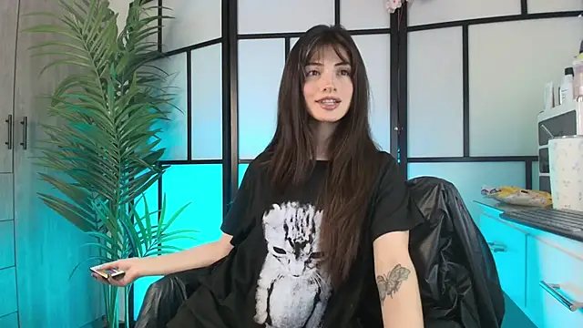 Megga Bluee online show from May 12, 11:44 pm