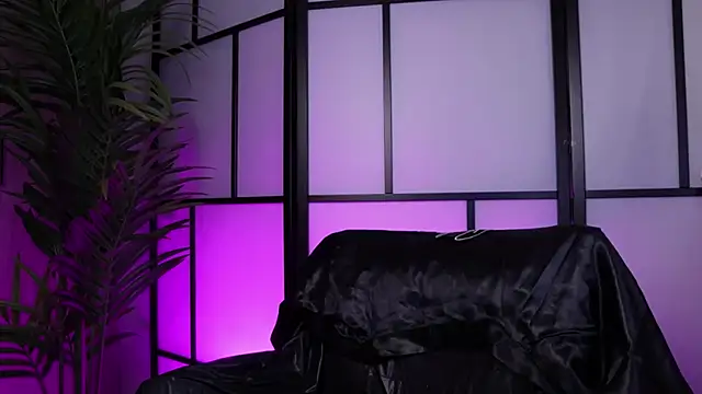 Megga Bluee online show from May 6, 2:59 am