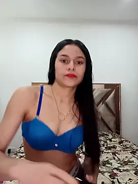 CorinaSmith28 online show from February 13, 9:26 pm