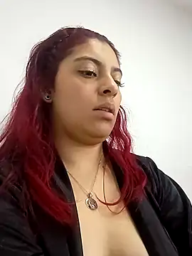 Snapshot of agatha_97_ chatting on December 29, 7:28 am agatha 97 online show from December 29, 7:28 am