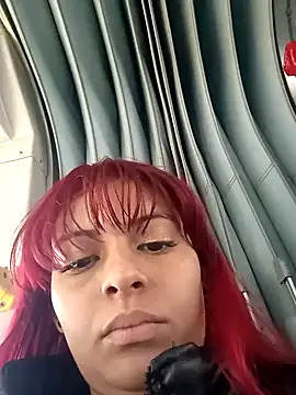 Snapshot of agatha_97_ chatting on December 24, 3:47 pm agatha 97 online show from December 24, 3:47 pm