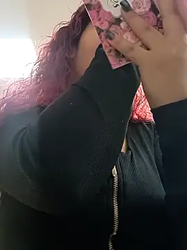 Snapshot of agatha_97_ chatting on February 14, 5:46 pm agatha 97 online show from February 14, 5:46 pm