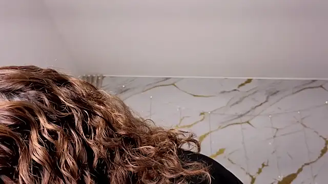 Snapshot of agatha_97_ chatting on February 27, 2:34 am agatha 97 online show from February 27, 2:34 am