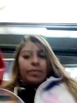 Snapshot of agatha_97_ chatting on November 22, 12:32 am agatha 97 online show from November 22, 12:32 am