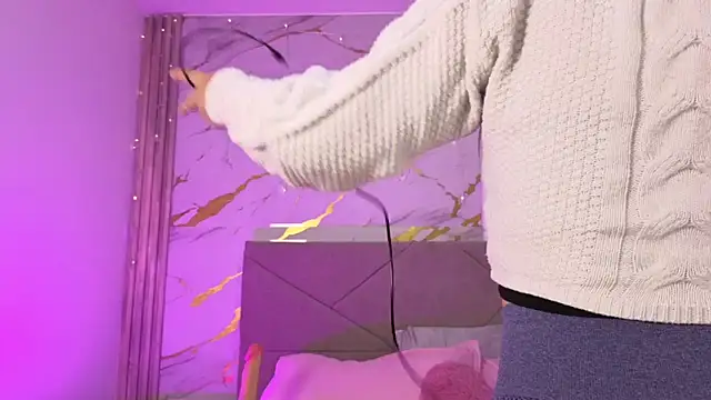 agatha 97  online show from March 28, 2:01 am