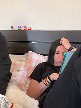 Snapshot of daniniescobarr chatting on February 28, 12:16 pm daniniescobarr online show from February 28, 12:16 pm