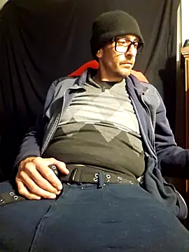 Snapshot of Pumpndeep chatting on November 21, 7:57 pm Pumpndeep online show from November 21, 7:57 pm