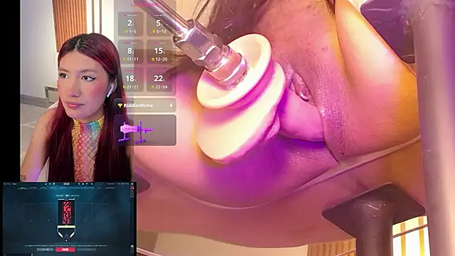 MiaVoss online show from October 30, 11:01 pm