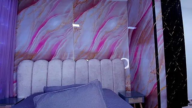 mia stanfort online show from March 10, 7:18 pm