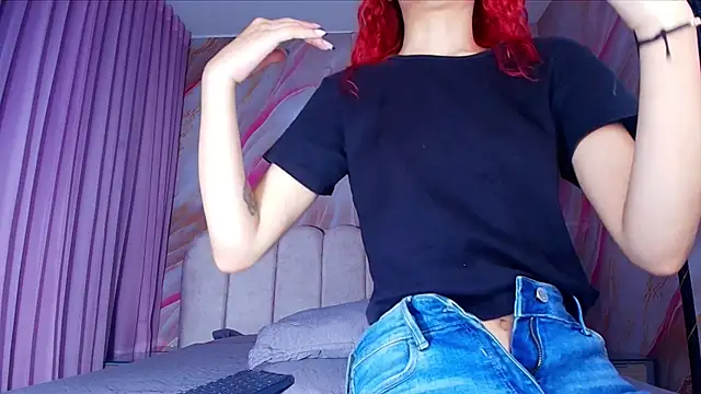 mia stanfort online show from April 7, 7:15 pm