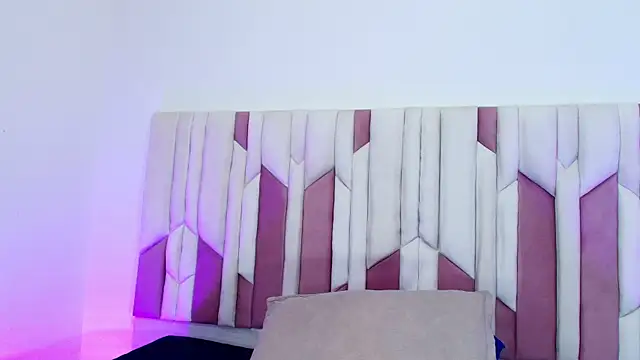 mia stanfort online show from October 20, 7:14 pm