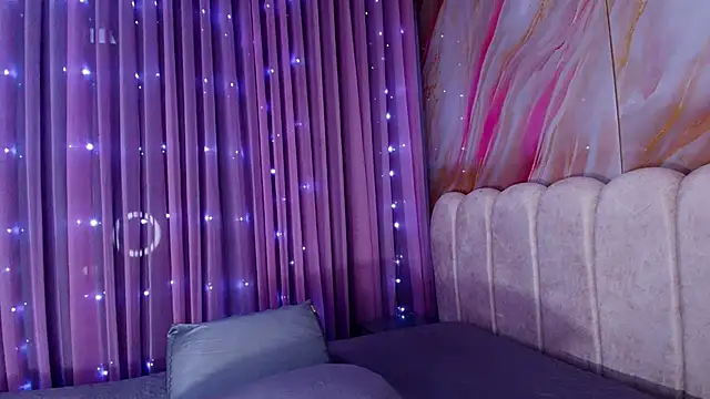 mia stanfort online show from February 23, 7:14 pm