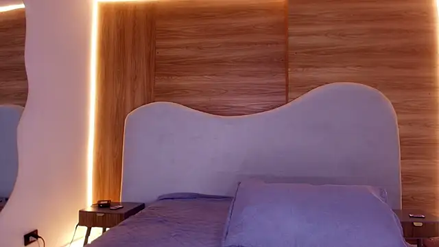 Snapshot of mia_stanfort chatting on June 9, 7:15 pm mia stanfort online show from June 9, 7:15 pm