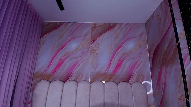 mia stanfort online show from March 22, 7:15 pm