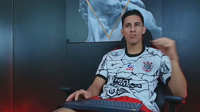 Snapshot of JakeMoxley chatting on September 10, 12:15 pm JakeMoxley online show from September 10, 12:15 pm