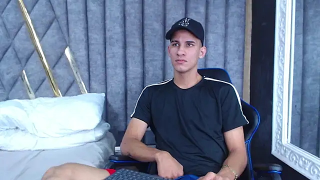 Snapshot of JakeMoxley chatting on March 20, 4:31 pm JakeMoxley online show from March 20, 4:31 pm