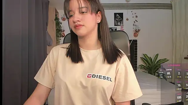 emilyrouxe online show from March 18, 3:22 pm