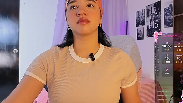 emilyrouxe online show from October 12, 3:24 pm