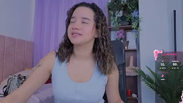 emilyrouxe online show from January 12, 4:03 pm