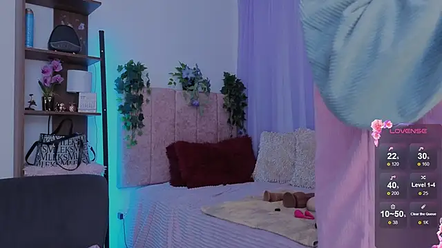 emilyrouxe online show from February 26, 4:18 pm