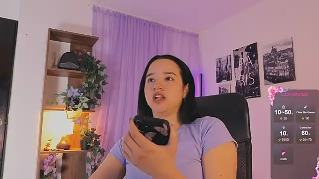 emilyrouxe online show from October 7, 2:51 pm