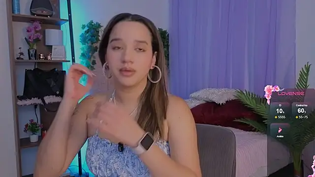 emilyrouxe online show from March 8, 3:59 pm