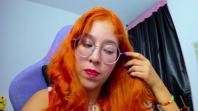  Moon Johnson online show from February 5, 1:23 am