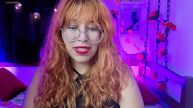 Snapshot of _Moon_Johnson chatting on May 16, 12:53 am Moon Johnson online show from May 16, 12:53 am