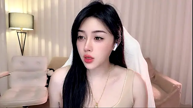 K-moumou online show from April 23, 3:57 pm