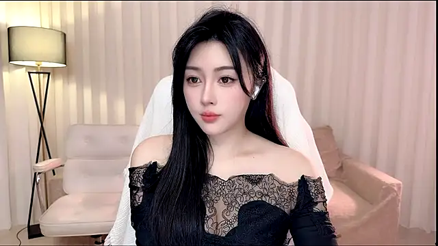 K-moumou online show from April 4, 3:51 pm