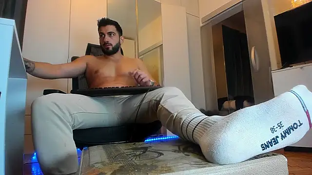 welcometo hell online show from October 12, 7:59 pm