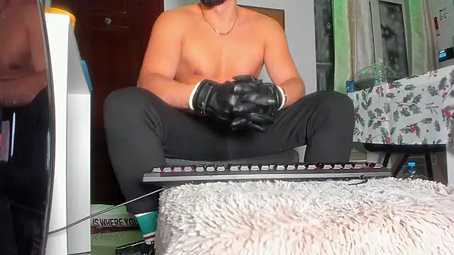 welcometo hell online show from December 2, 11:50 pm