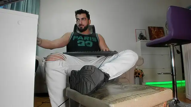 welcometo hell online show from September 27, 7:03 am