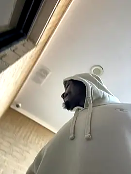 Backshort11 online show from November 3, 3:15 pm