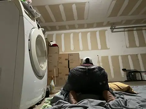 Backshort11 online show from December 25, 1:10 am