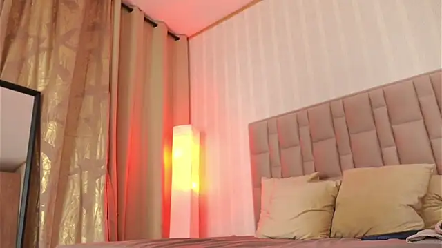 GabyRios online show from June 19, 3:51 pm