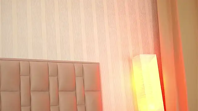 Snapshot of GabyRios chatting on March 1, 7:03 pm GabyRios online show from March 1, 7:03 pm