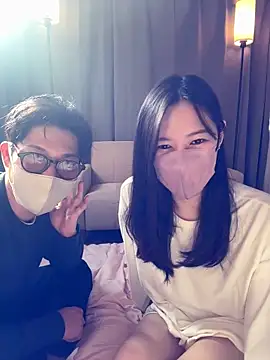 Snapshot of cupido_meimei chatting on March 1, 12:28 am cupido meimei online show from March 1, 12:28 am