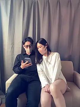 Snapshot of cupido_meimei chatting on February 22, 1:00 am cupido meimei online show from February 22, 1:00 am