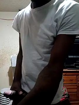 willywonka7793 online show from March 6, 7:43 pm