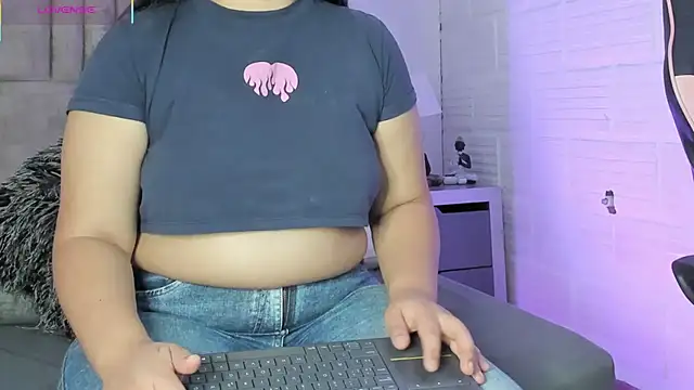 EmmaBecket2 online show from October 11, 12:06 pm