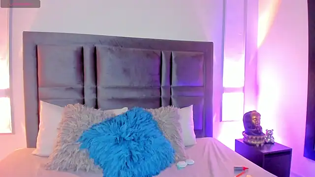 EmmaBecket2 online show from February 26, 4:08 am