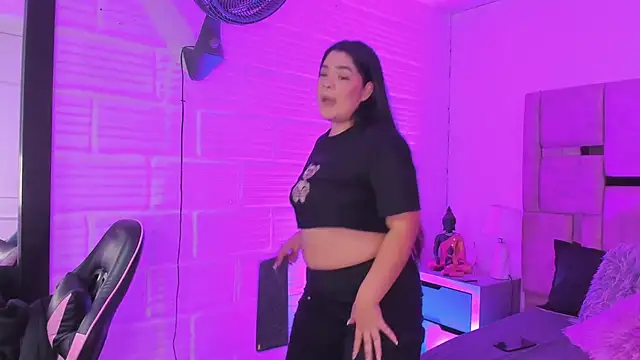 EmmaBecket2 online show from January 9, 4:41 am