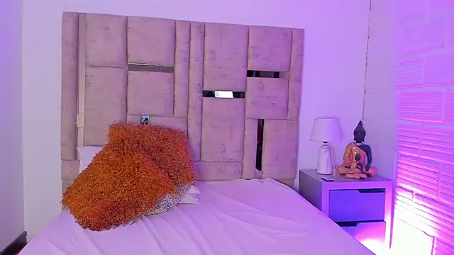 EmmaBecket2 online show from October 26, 3:40 am