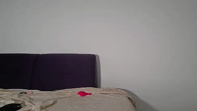 Julianna68 online show from September 17, 5:37 pm