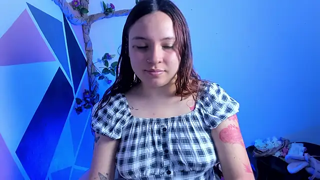 Snapshot of Carol_Pinter chatting on December 15, 3:29 pm Carol Pinter online show from December 15, 3:29 pm