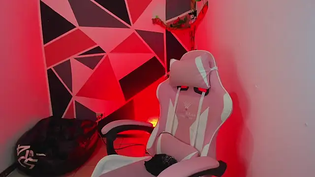 Carol Pinter online show from March 5, 1:30 pm