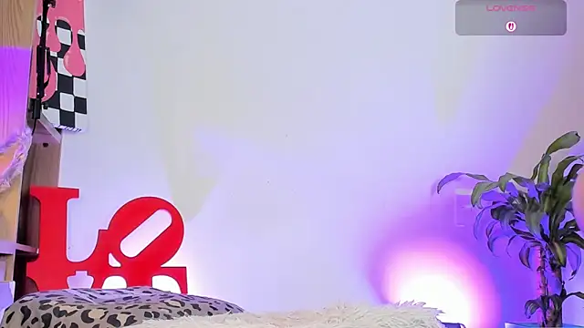 adelarangel online show from November 22, 11:47 pm