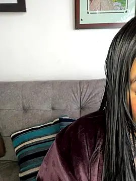 Annie9  online show from September 9, 10:08 pm